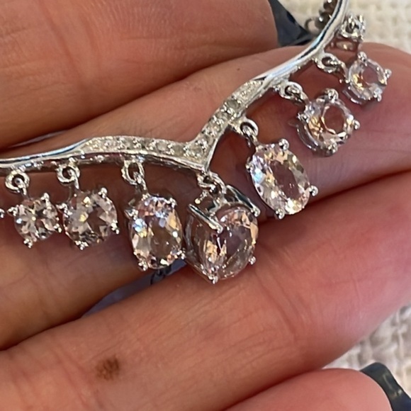 Sterling silver 925 Diamond chip elegant pink cz dangle drop bar pendant - Picture 4 of 13